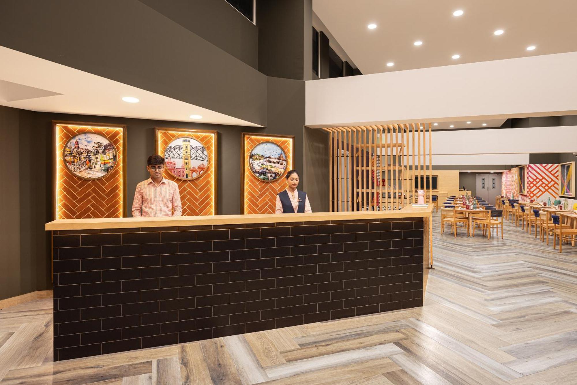Hotel Ahmedabad Vastrapur Extérieur photo